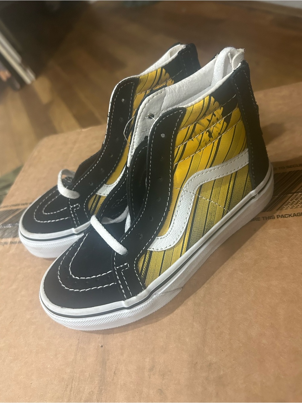 Vans Kids High-Top Sneakers in Black, Yellow & White
